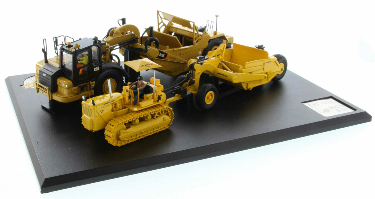 Cat Diecast D7C/70 & 621K Motor Scraper Evolution Series 85563 ...