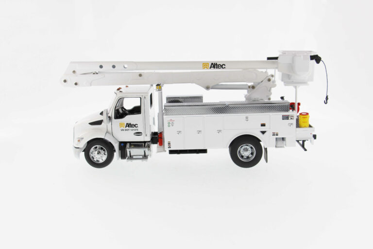 Kenworth 1:32 T380 with Altec AA55 Aerial Crane White Truck, White Body ...