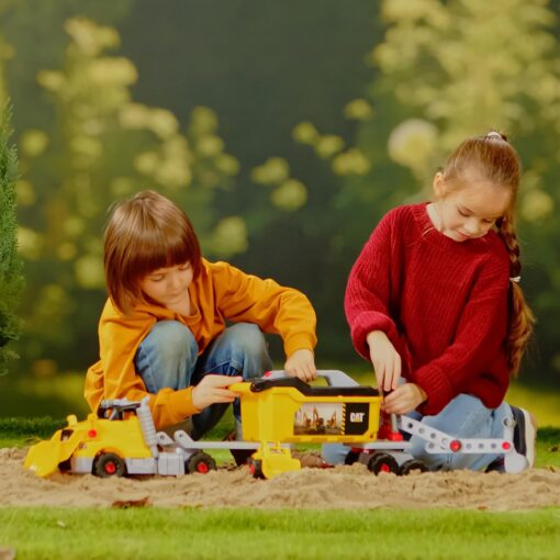 Cat® Kids 4-in-1 Build Your Own Screw Truck Set 3252 Theo Klein - Image 7
